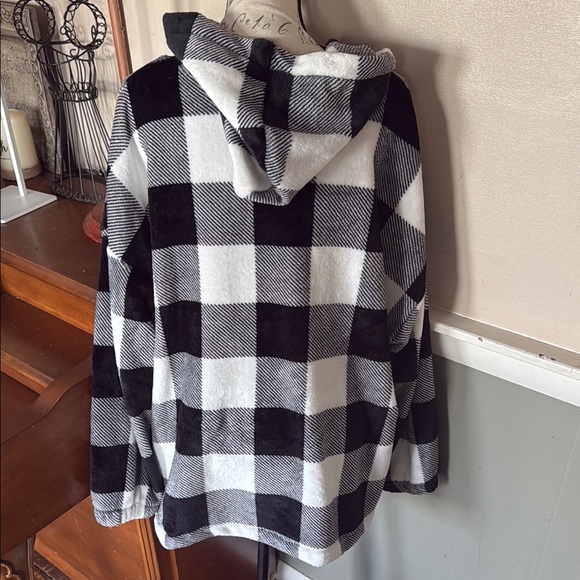 Black and White Plaid Gingham Half Button Drop Shoulder Hoodie Sweater - Picture 3 of 7